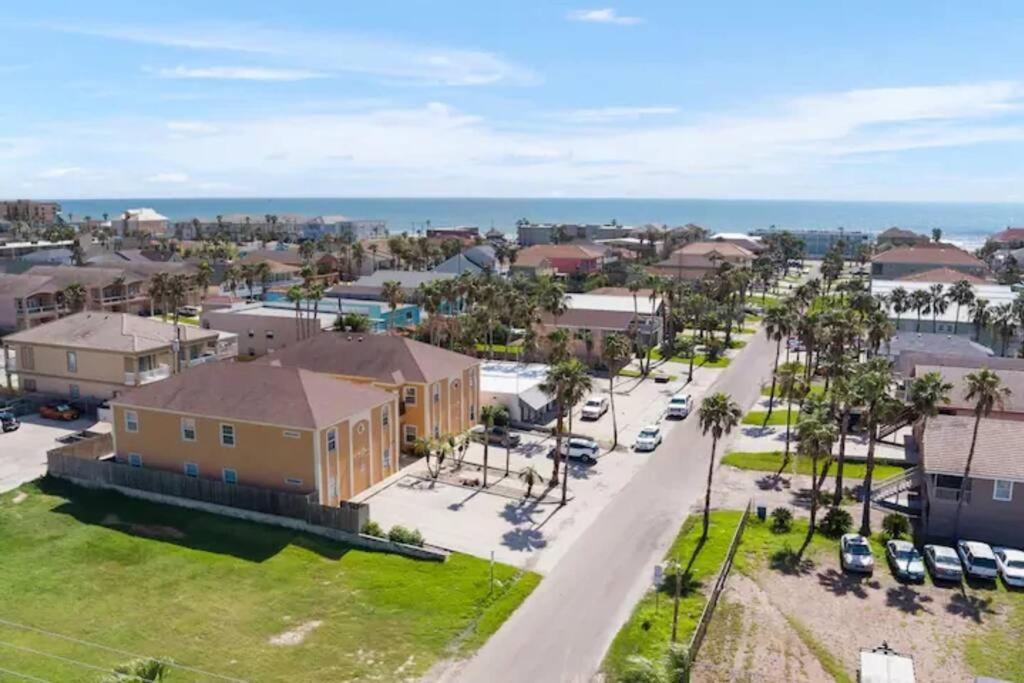 Luxury 3 Bed 2 Bath 2Nd Floor Condo By Beach South Padre Island Exterior foto
